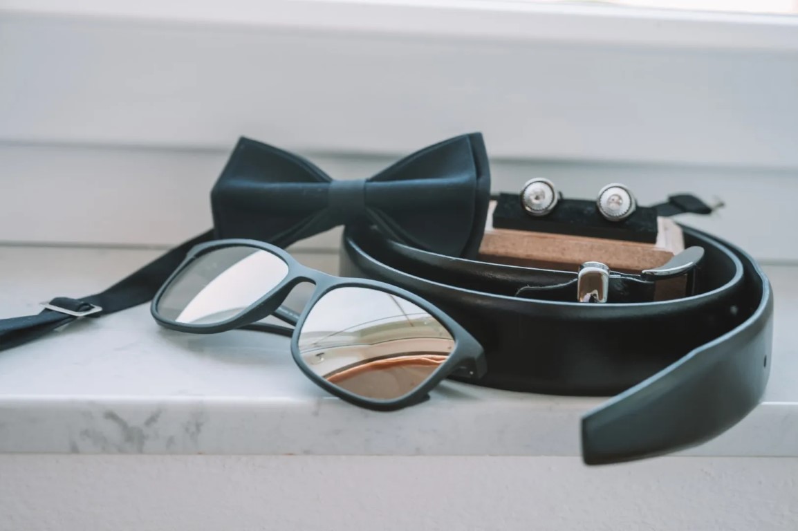 Wedding photographer Slovenia – stylish couple portrait